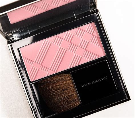 Burberry Misty Light Glow Natural Blush Review & Swatches